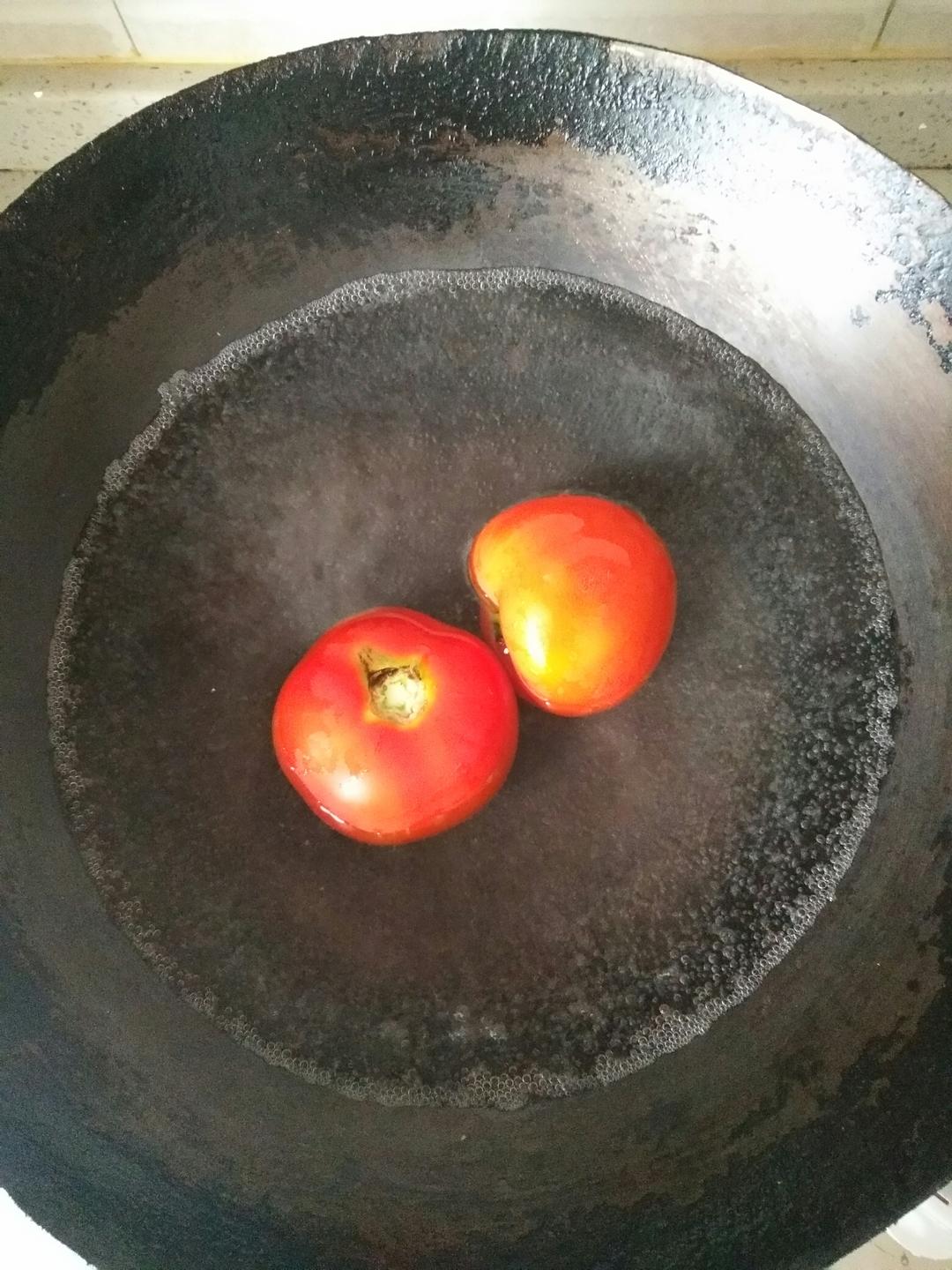 西红柿香菇牛腩的做法 步骤2