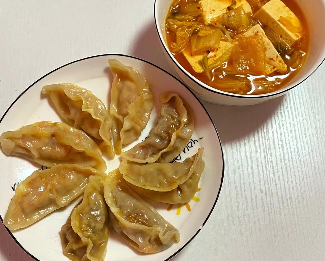 泡菜猪肉王饺子煎饺