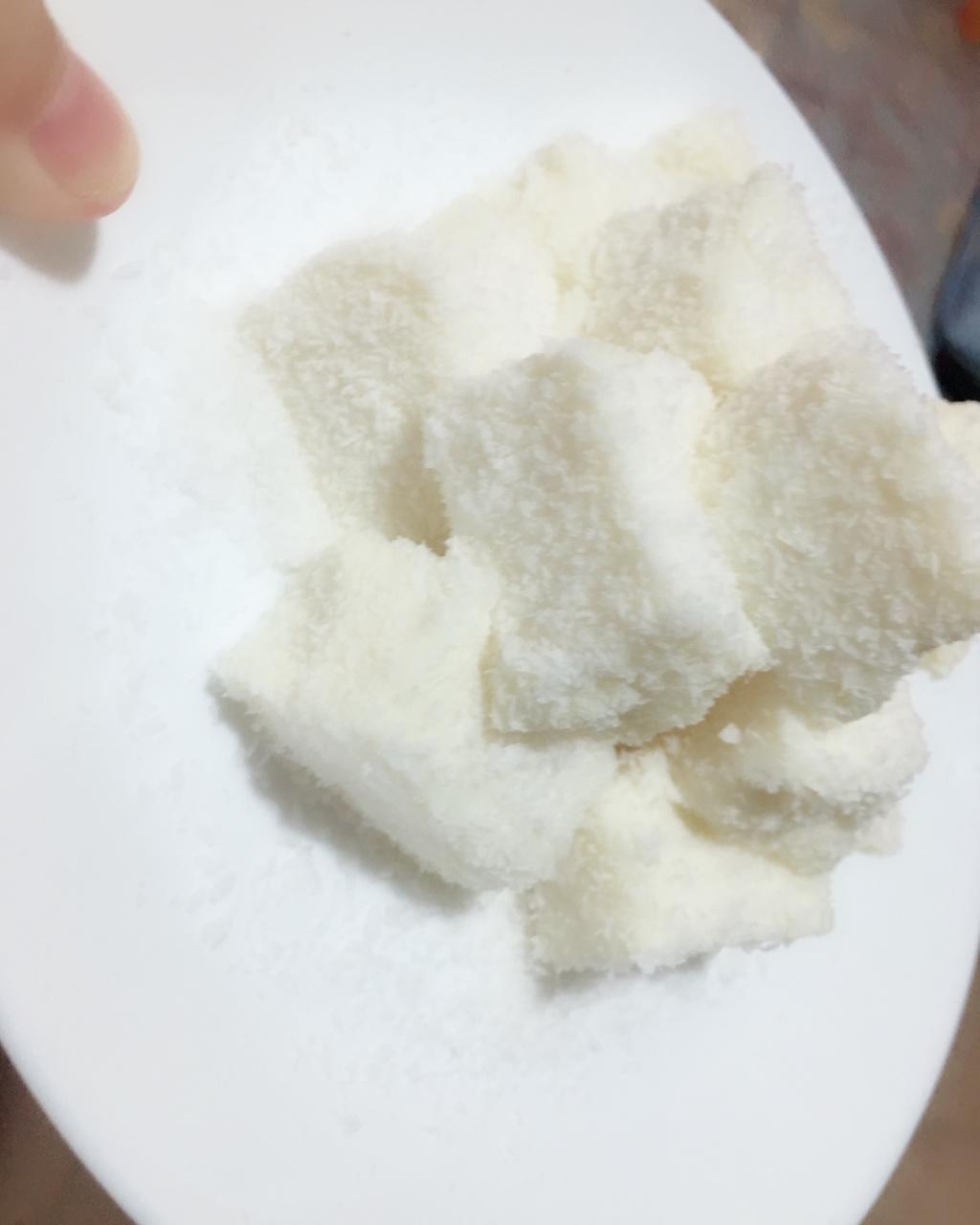 牛奶椰蓉小方