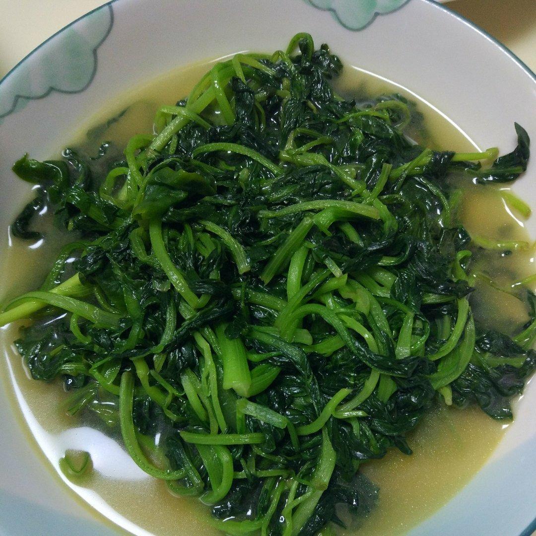 清炒鸡毛菜