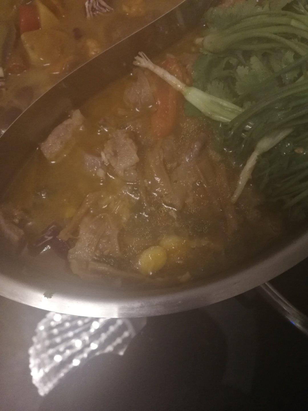 老丁的私房菜-番茄牛腩煲