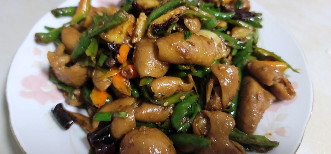 青椒炒肥肠