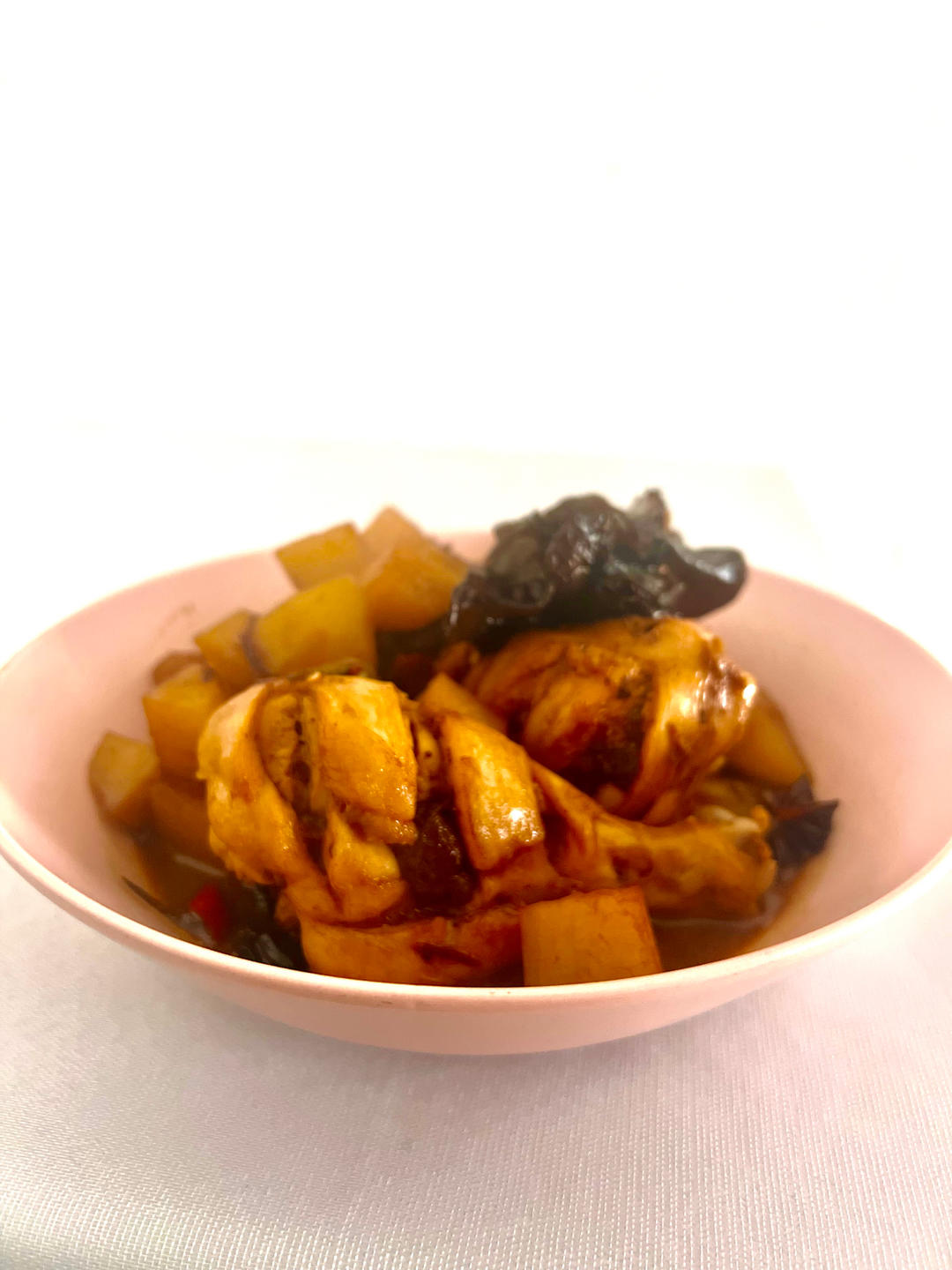 鸡腿炖土豆 上桌秒空盘 汤都喝干了！