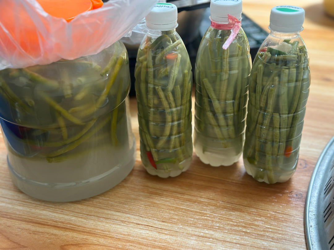 腌制酸豆角最简单的方法