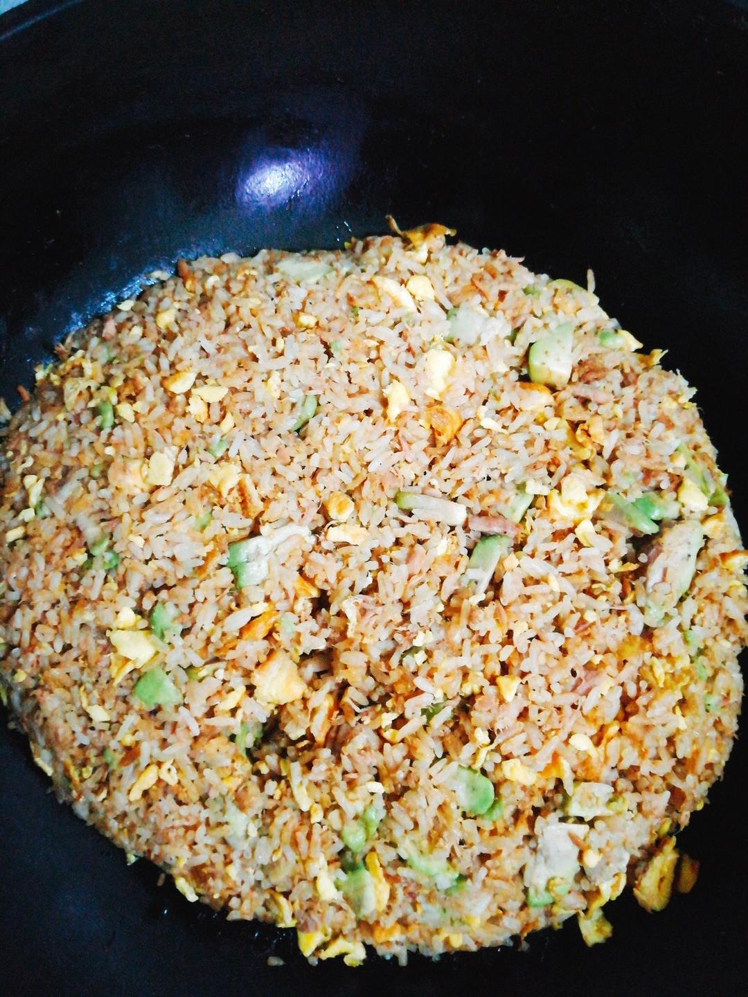 myprecious_htzu做的牛油果炒饭