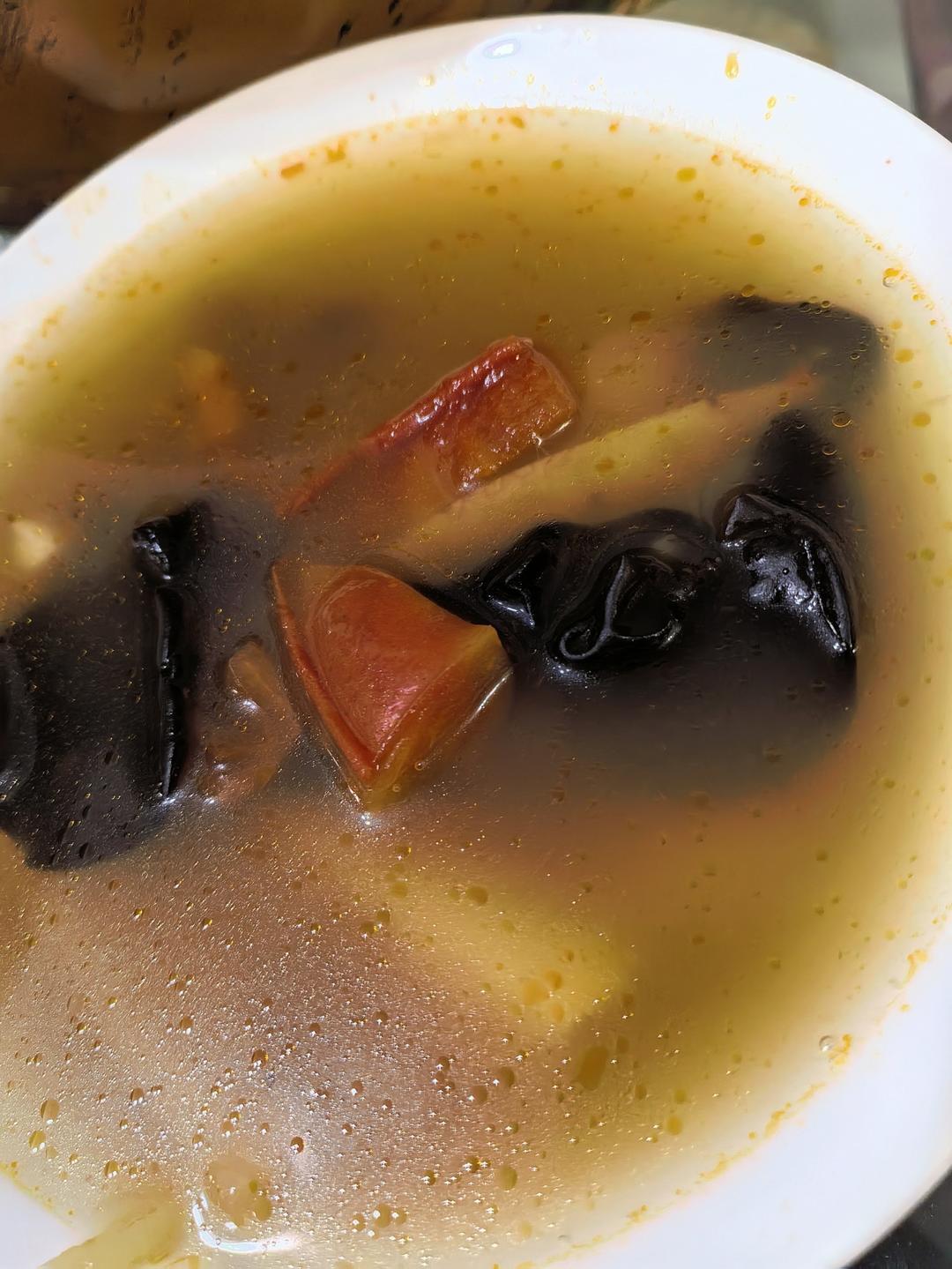 西红柿土豆白菜汤