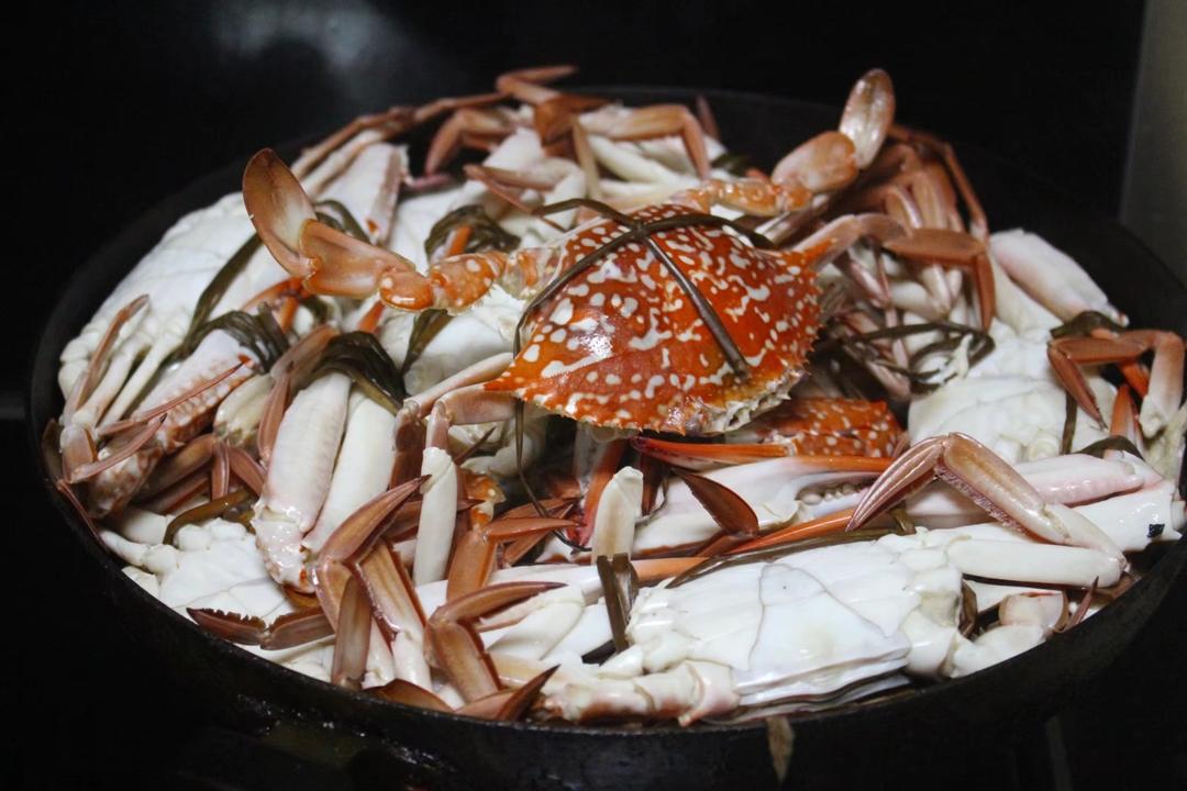北海北:清蒸花蟹【内附蒸蟹不断腿的方法】的做法