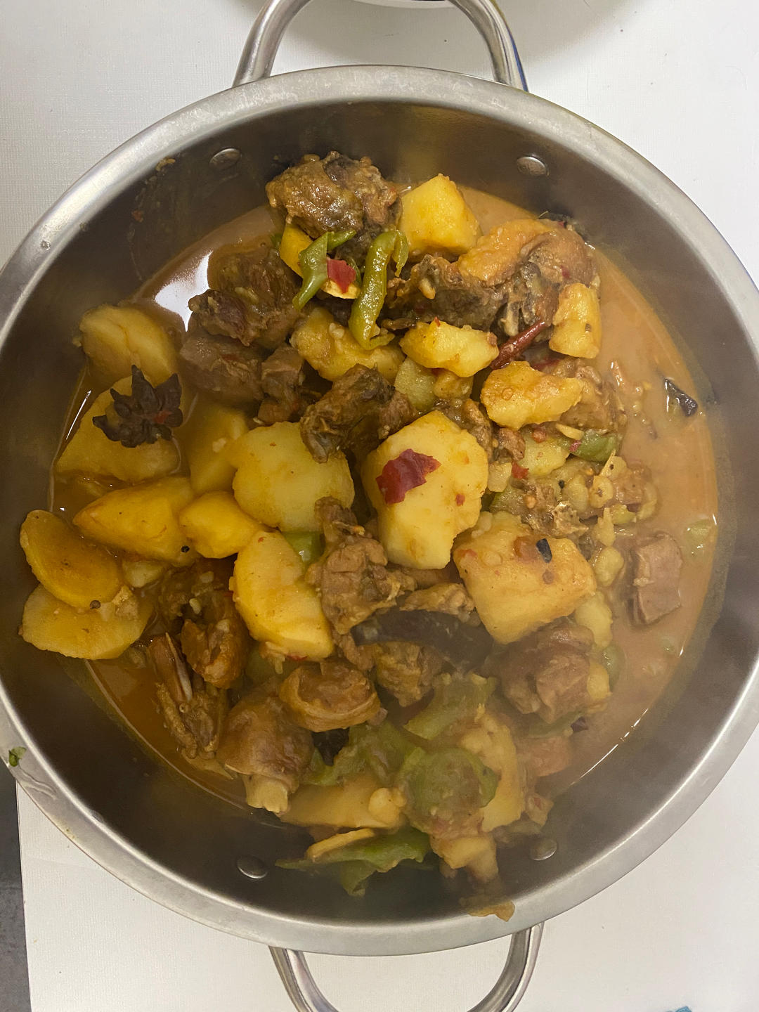 土豆烧鸡