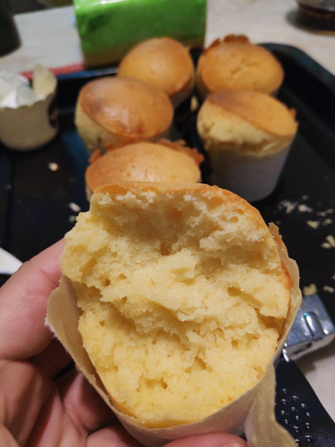不用怎么洗碗且操作简单的植物油马芬蛋糕