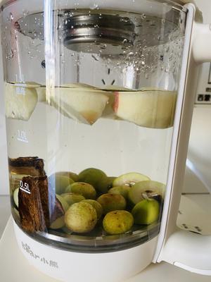 橄榄油甘苹果陈皮水的做法 步骤2