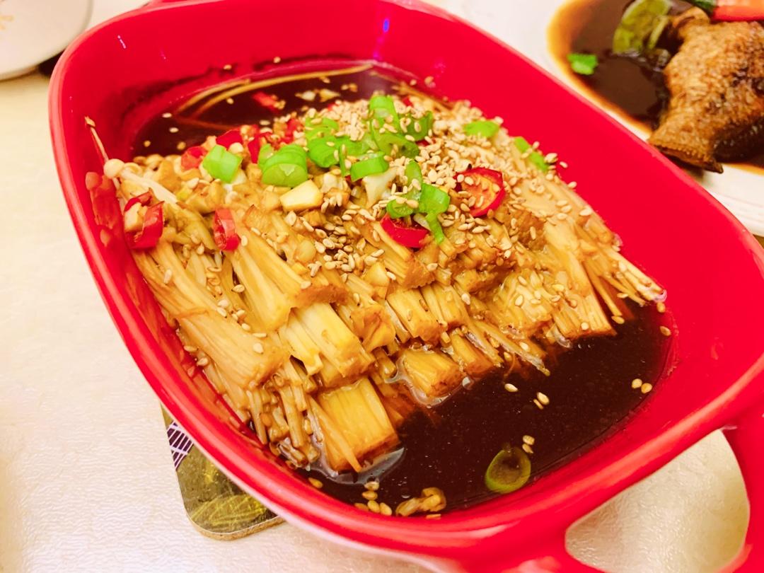 蒜蓉烤金针菇（烤箱版）