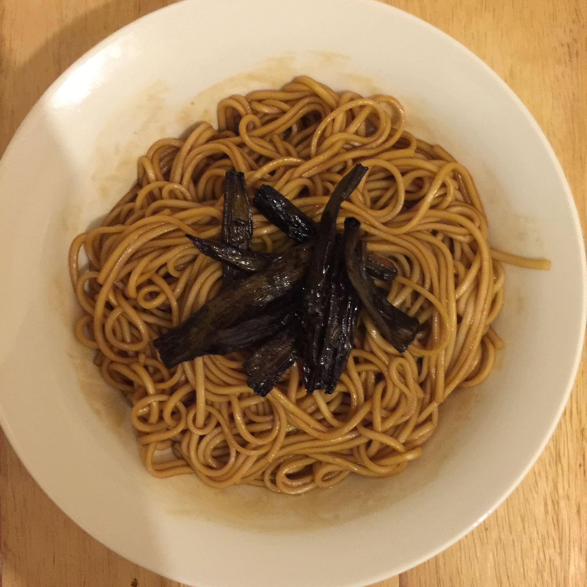 葱油拌面Spring Onion Noodles