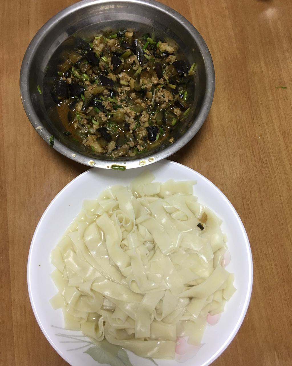 茄子肉丁打卤面
