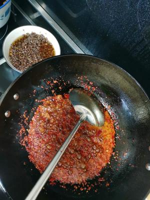 豆鼓油辣椒的做法 步骤1