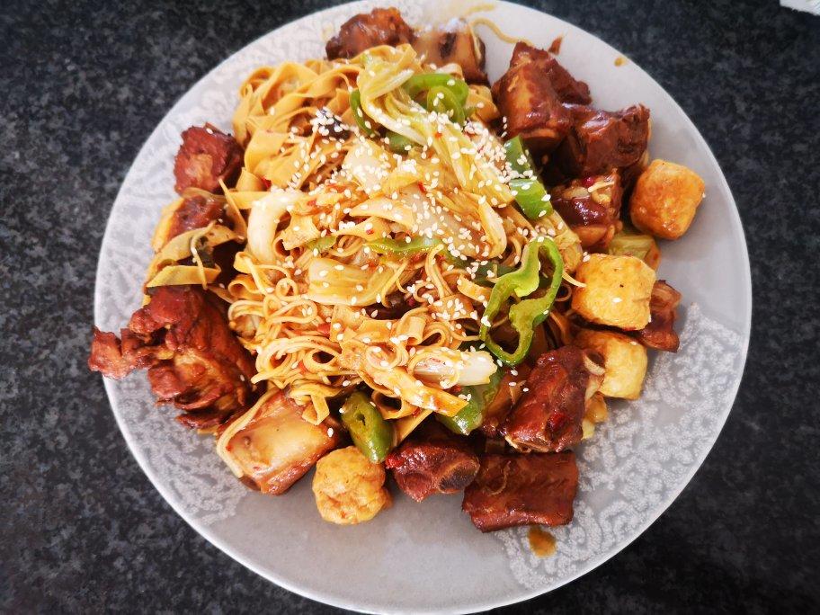 挂面版「河南豆角焖面」