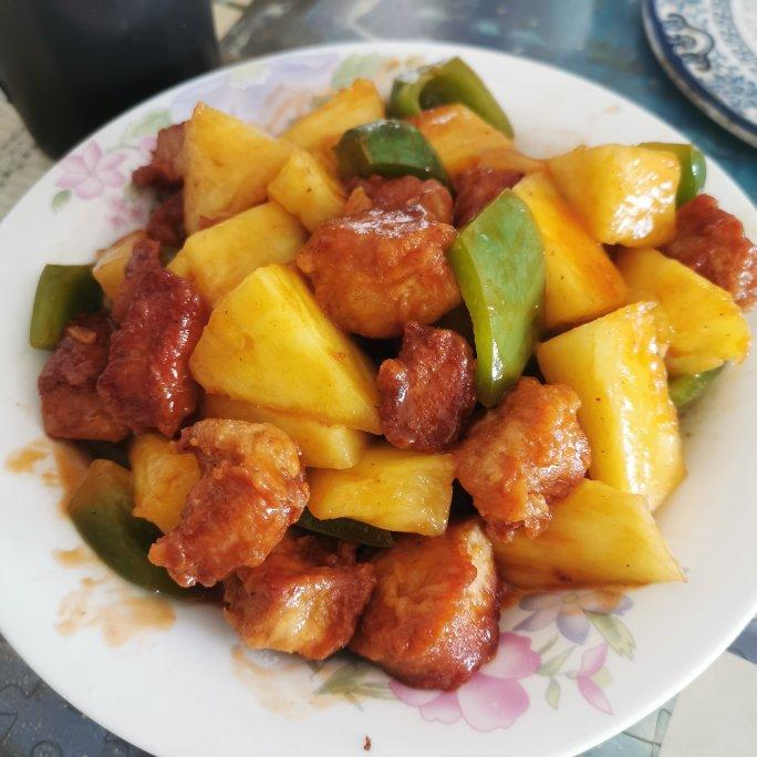 菠萝咕噜肉