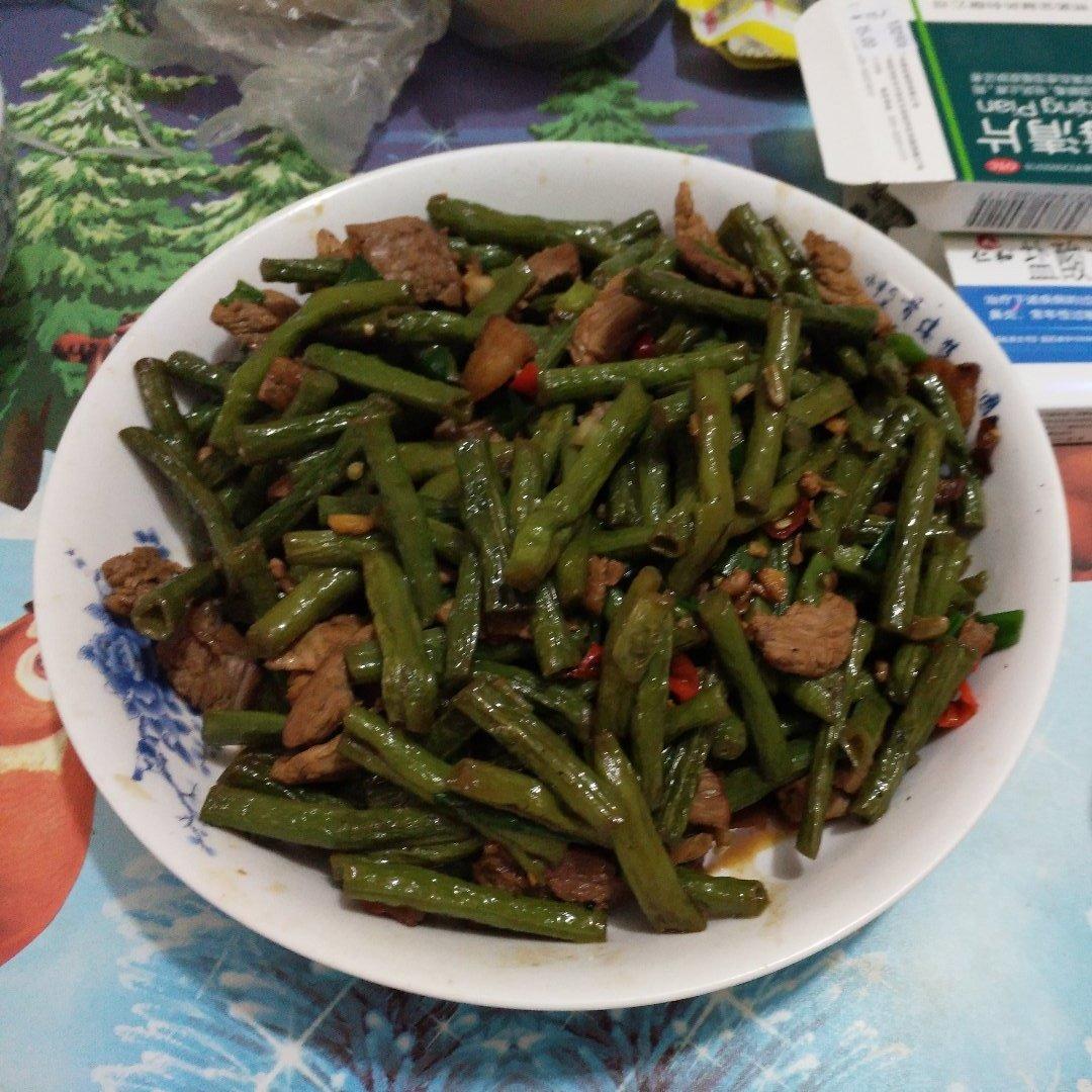 豆角炒肉丝