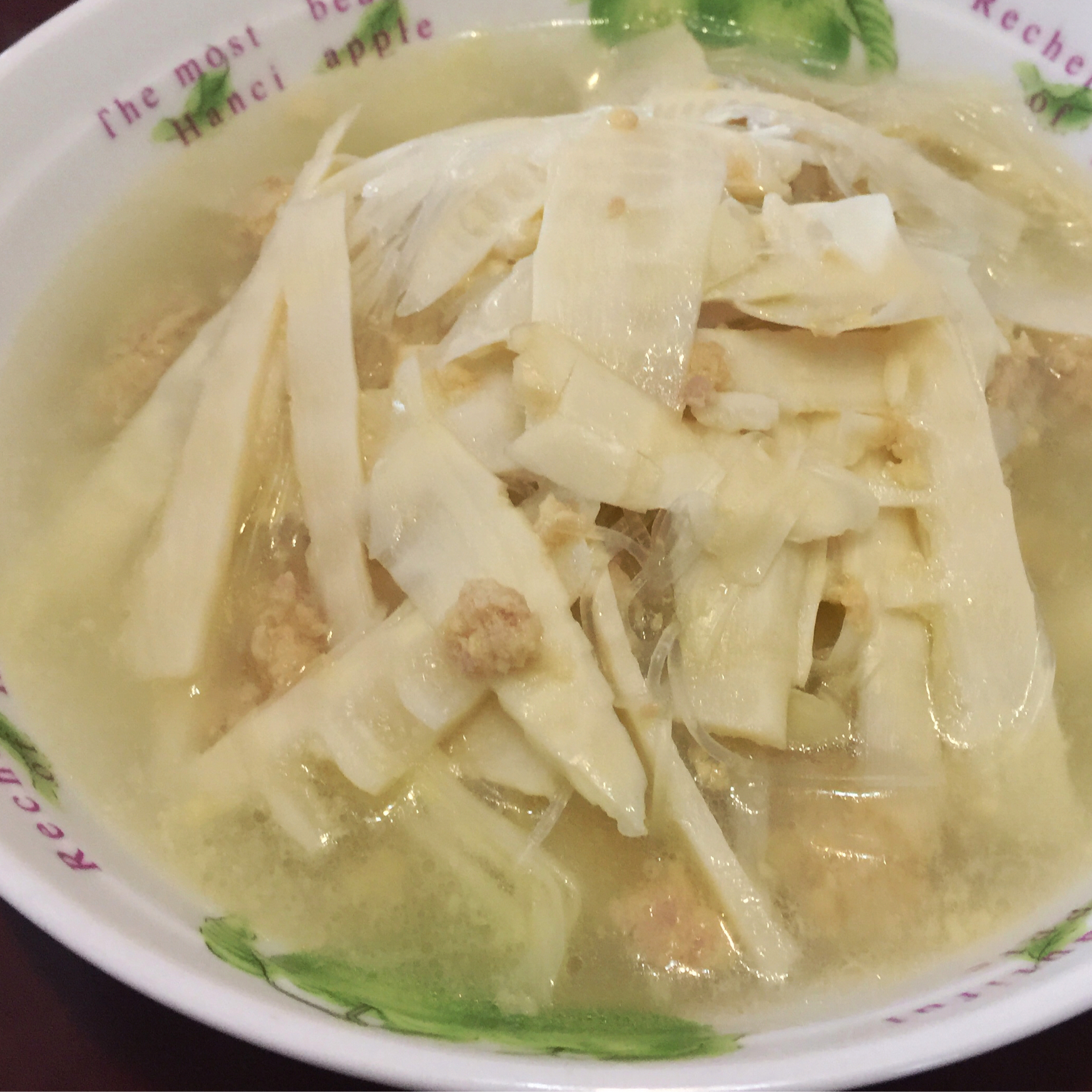 苦笋粉丝圆子汤