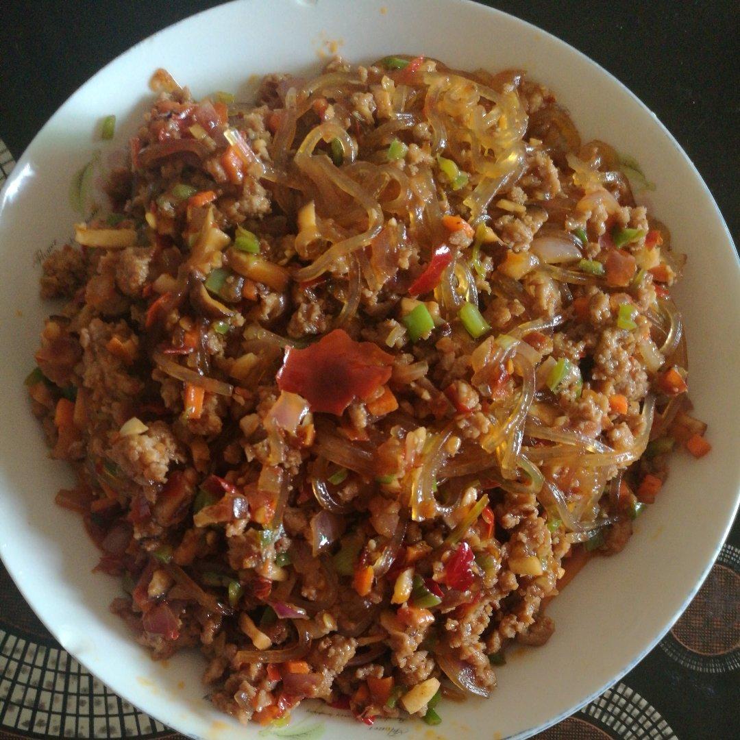 肉末炒粉丝