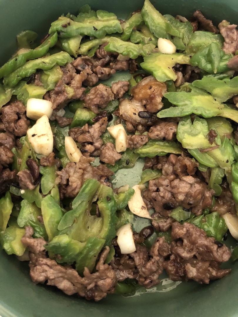 耗油苦瓜炒牛肉