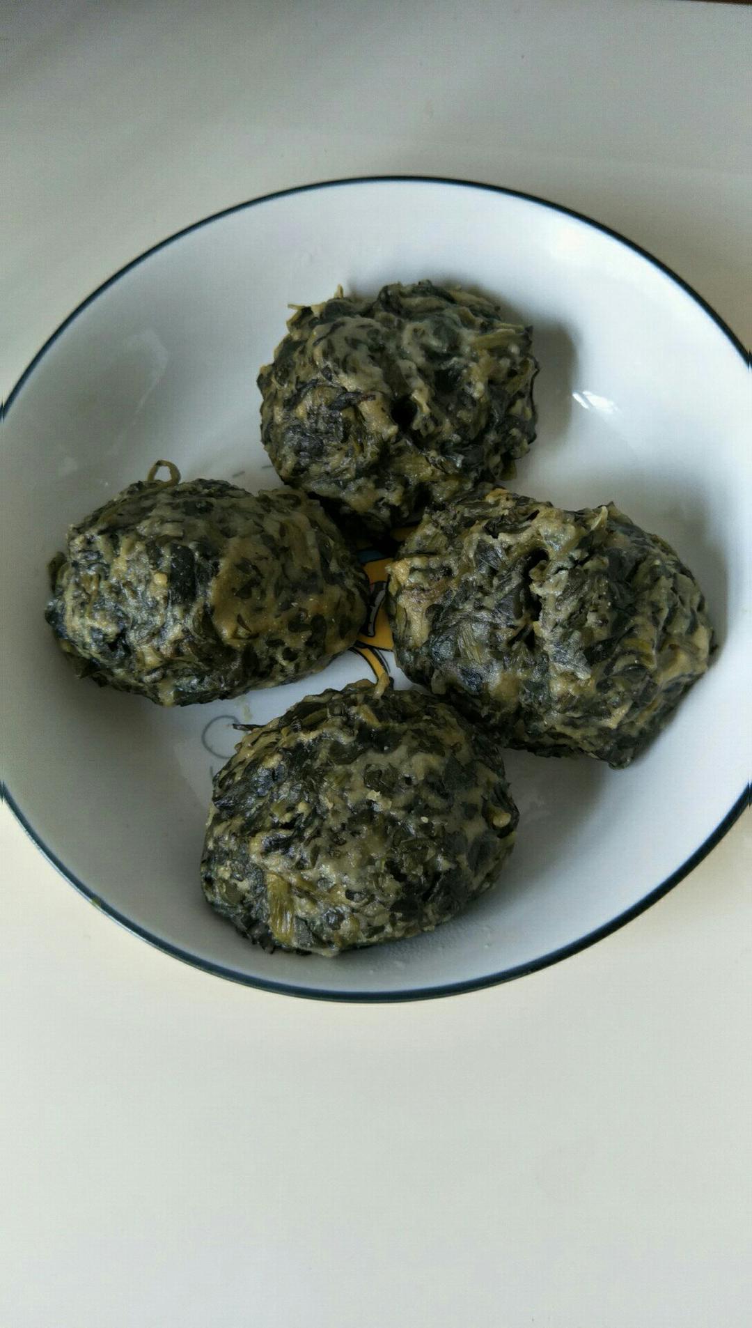 碧海苍松做的马齿苋团子