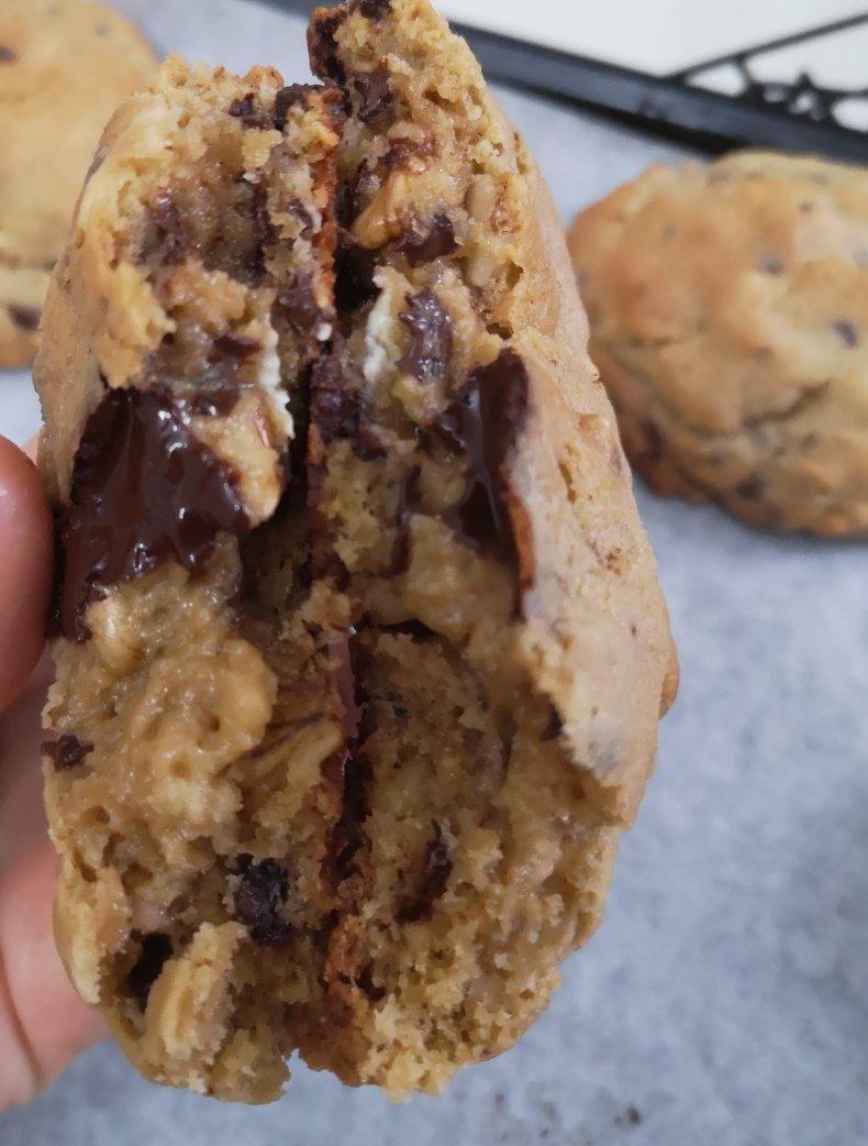 纽约客疯狂追捧的Levain Bakery经典核桃巧克力曲奇