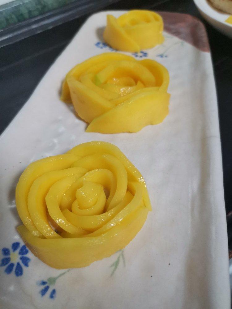 芒果玫瑰花