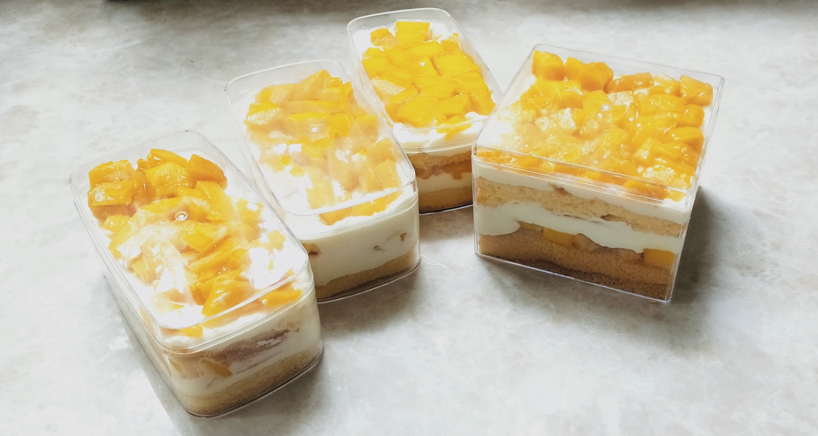 芒果蛋糕盒子蛋糕卷