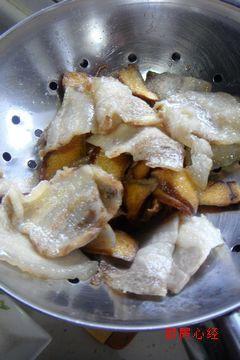 圆白菜回锅肉的做法 步骤4