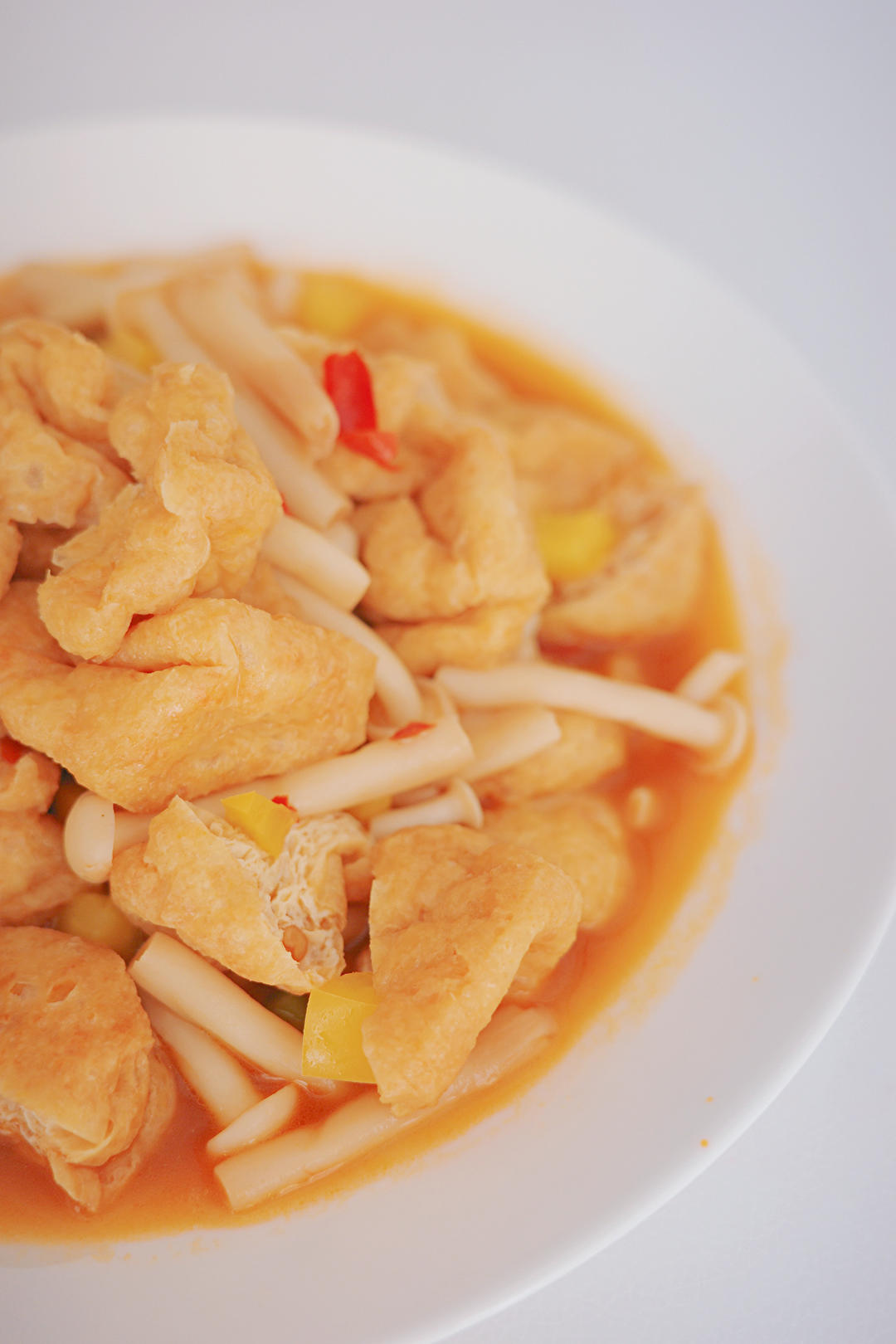 菌菇油豆泡的做法