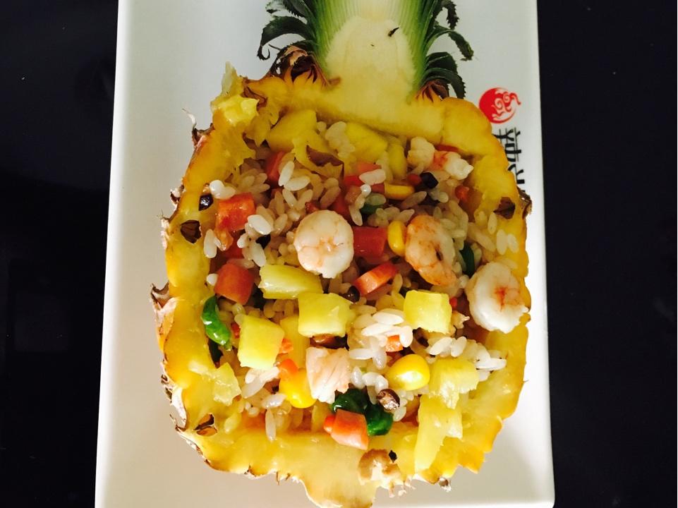 菠萝蒸饭的做法