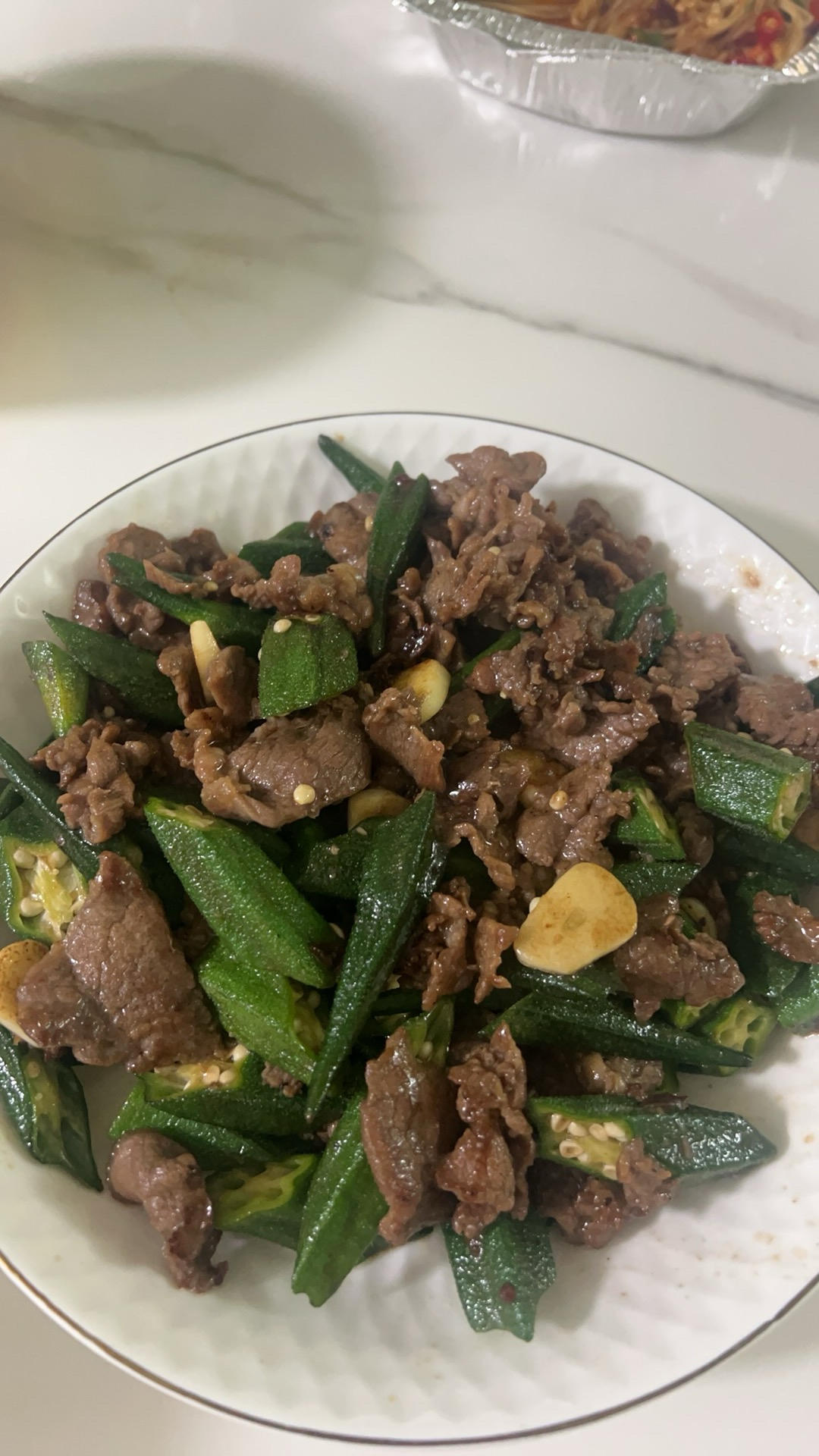 嫩炒牛肉片～～简单快手菜