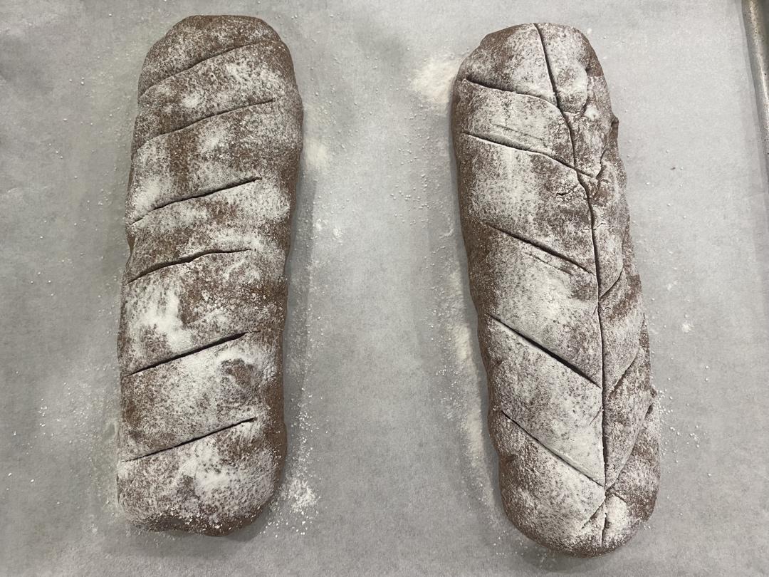 新手手揉，低卡减脂100%黑麦全麦面包