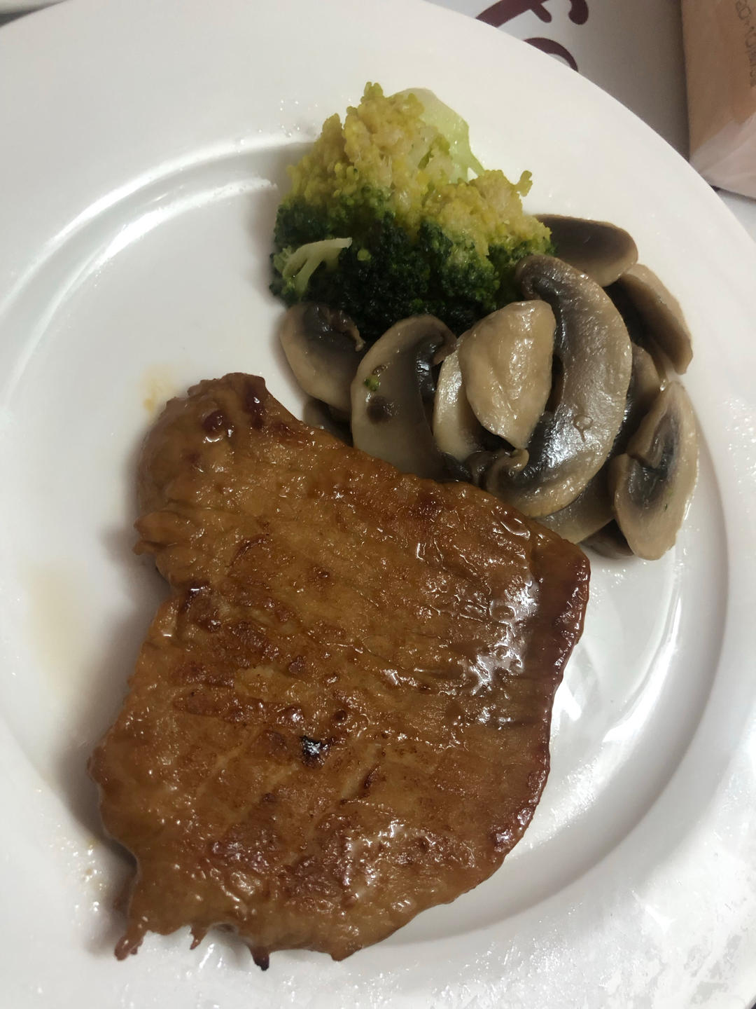 煎猪扒（超简单）和其他的猪扒在这食谱的最下面