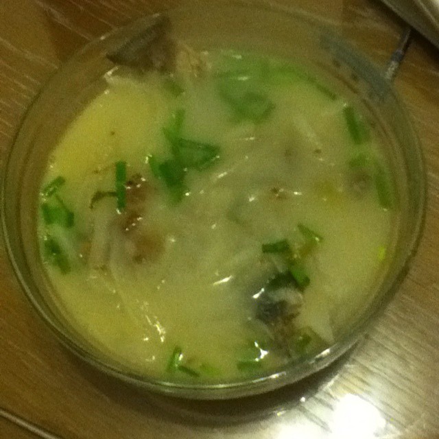 萝卜丝鲫鱼汤