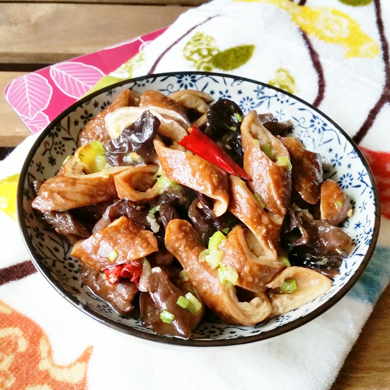 木耳烧肥肠的全部作品