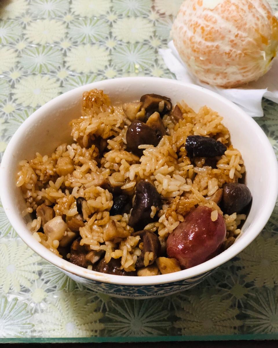 香菇栗子滑鸡饭