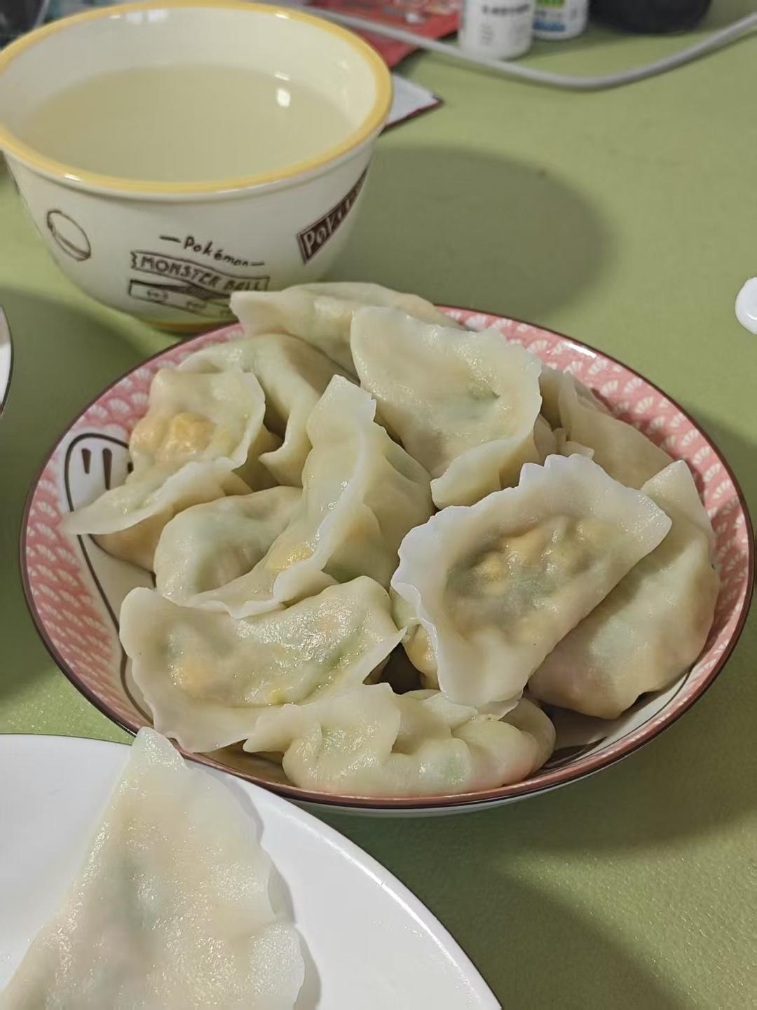西葫芦鸡蛋馅水饺