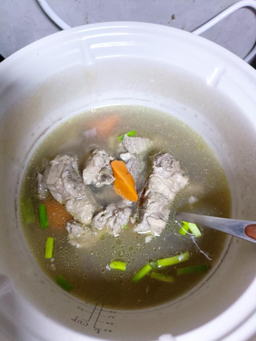 青橄榄干贝排骨汤