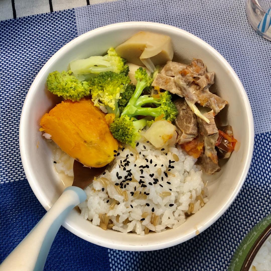 番茄土豆炖牛腩