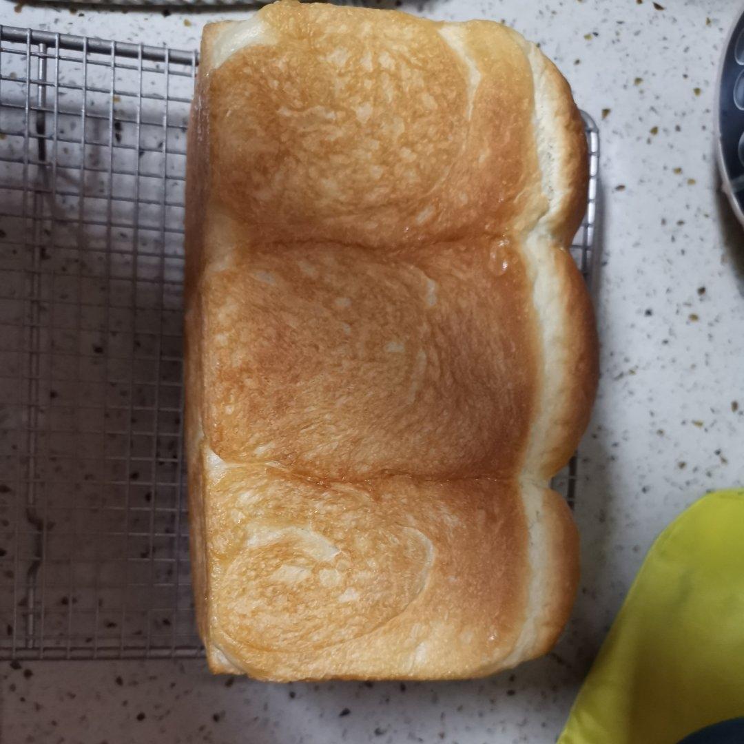 顶级牛奶吐司