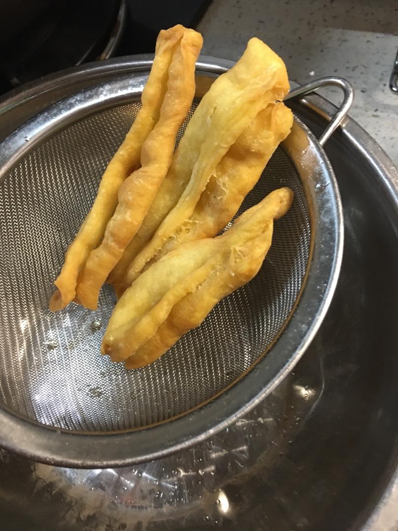自制蓬松酥脆大油条