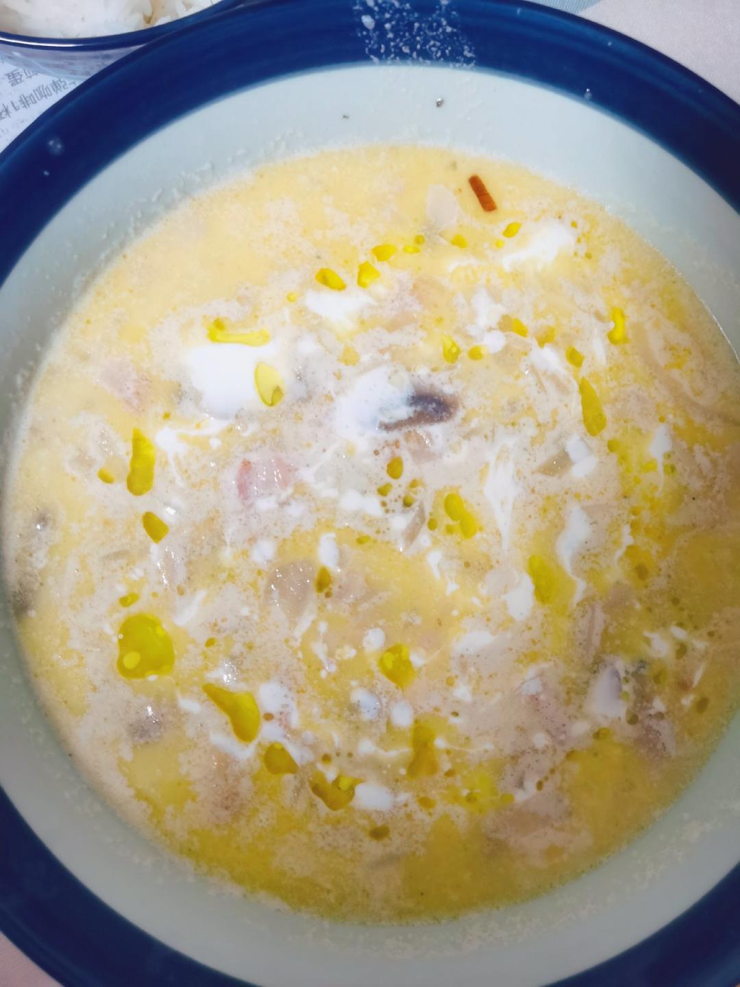 【生酮Keto】奶油蘑菇汤