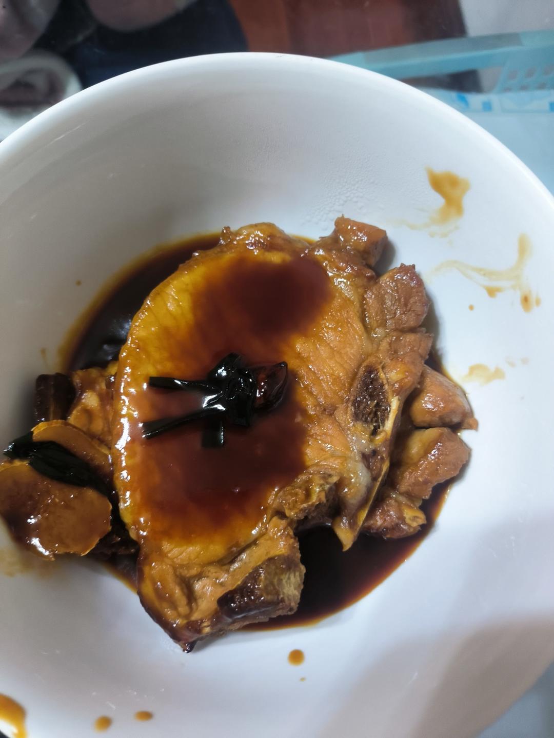 葱烤大排（浓油赤酱的上海菜）