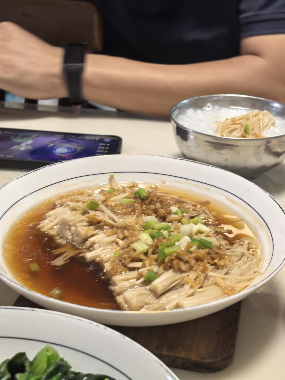 蒜蓉蒸金针菇