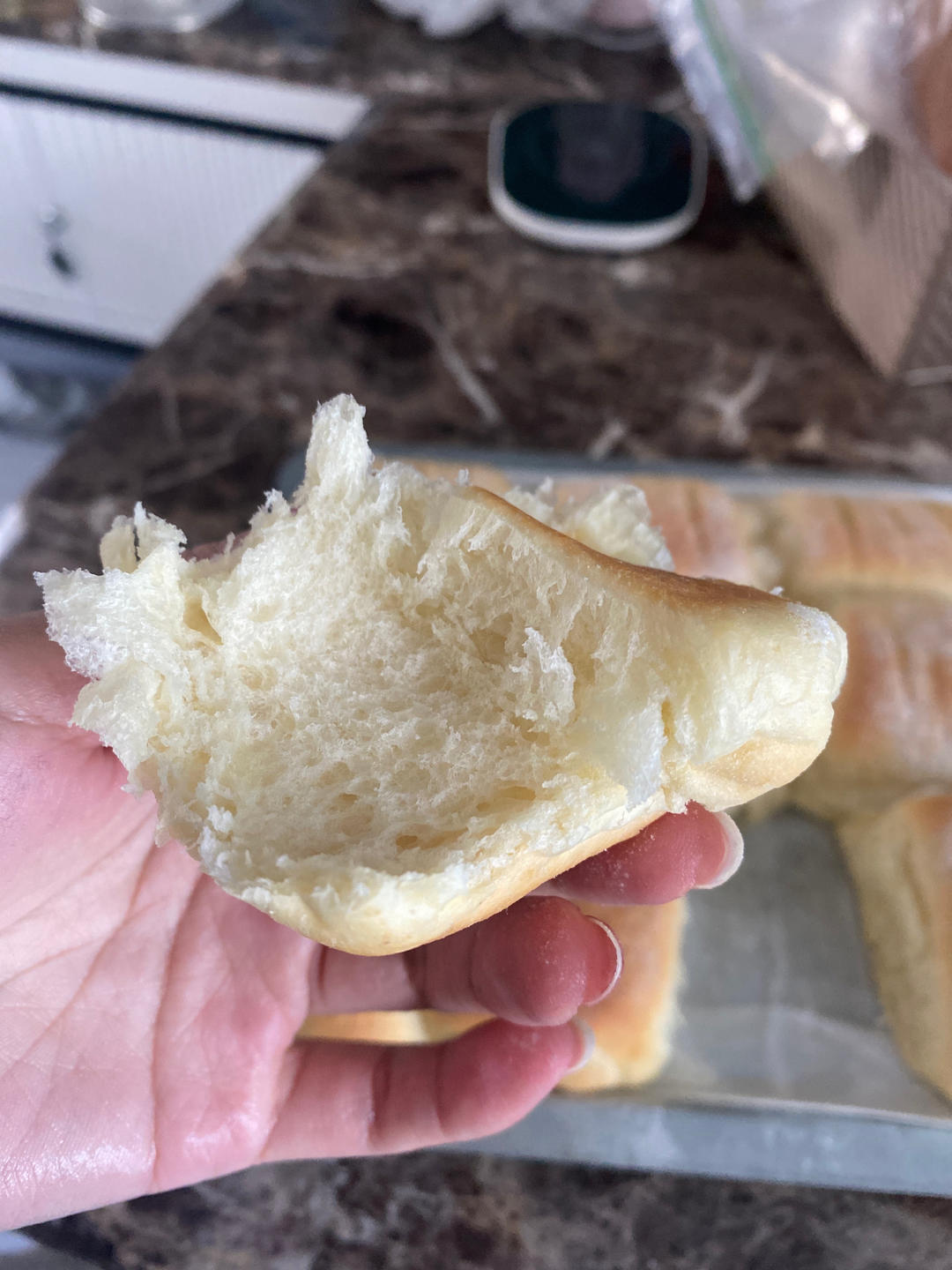 软到不知所措的牛奶卷