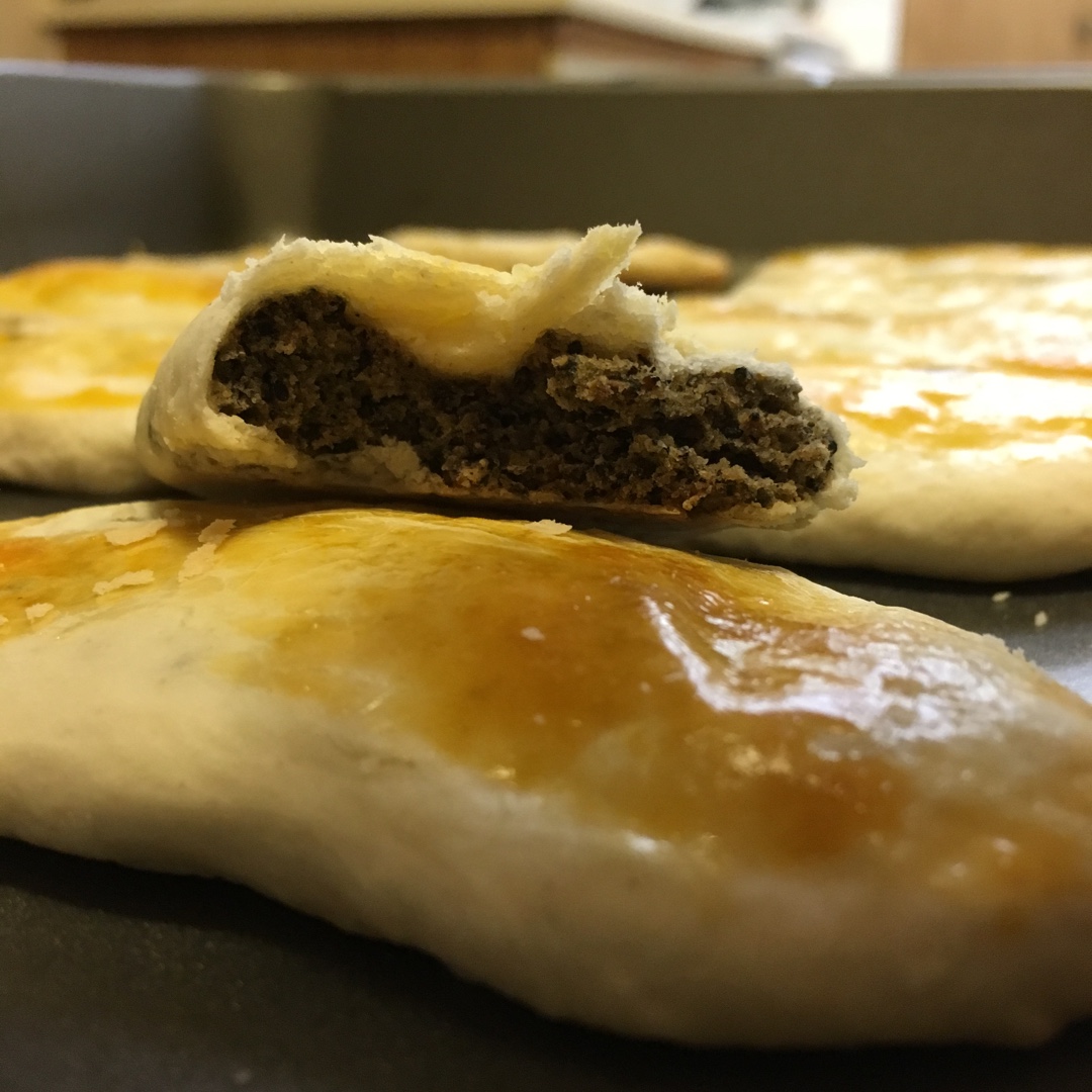 芝麻椒盐牛舌饼（北京小吃）