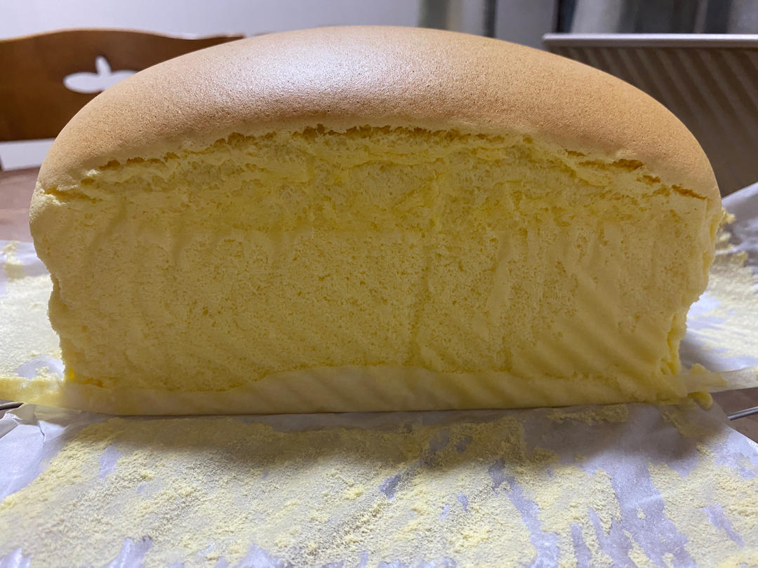 土司盒古早味蛋糕