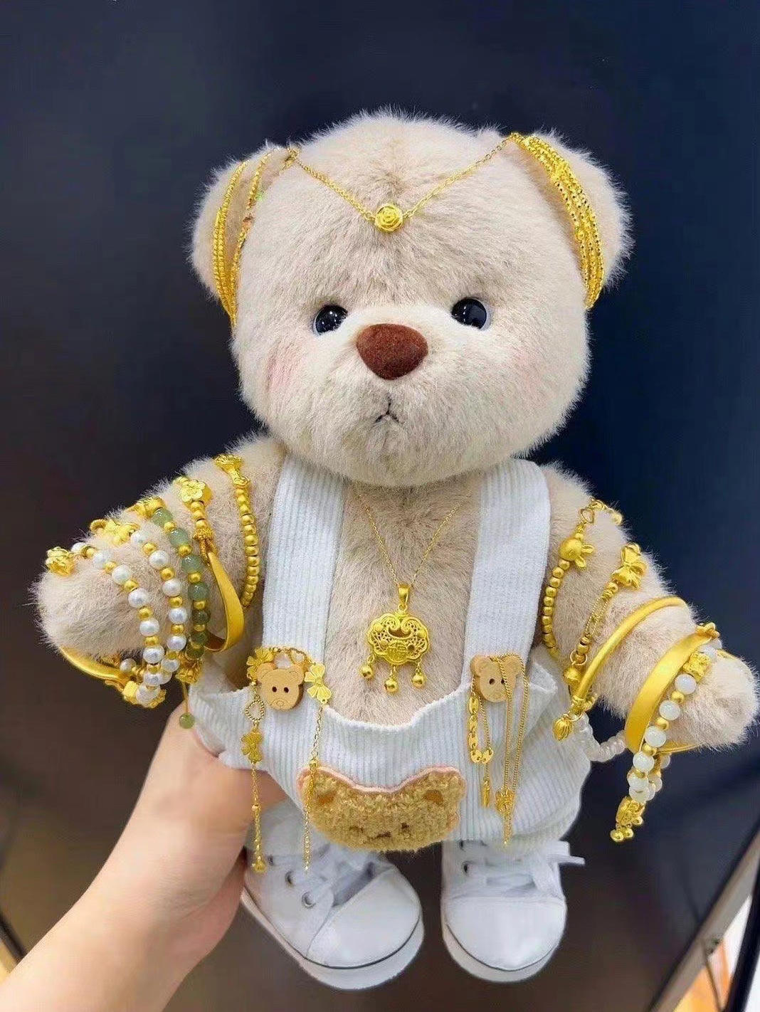 哈喽我叫红红