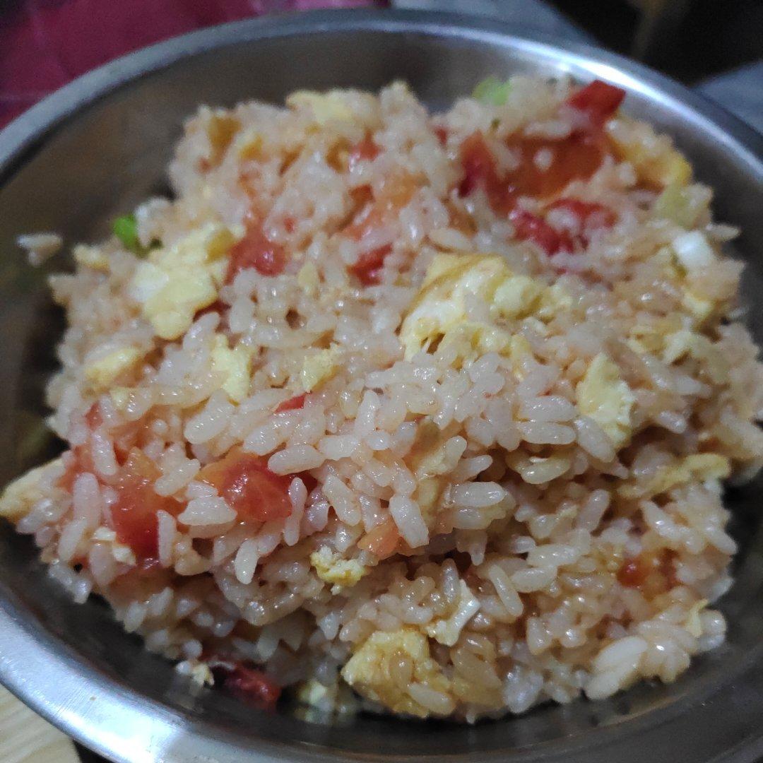 番茄鸡蛋炒饭